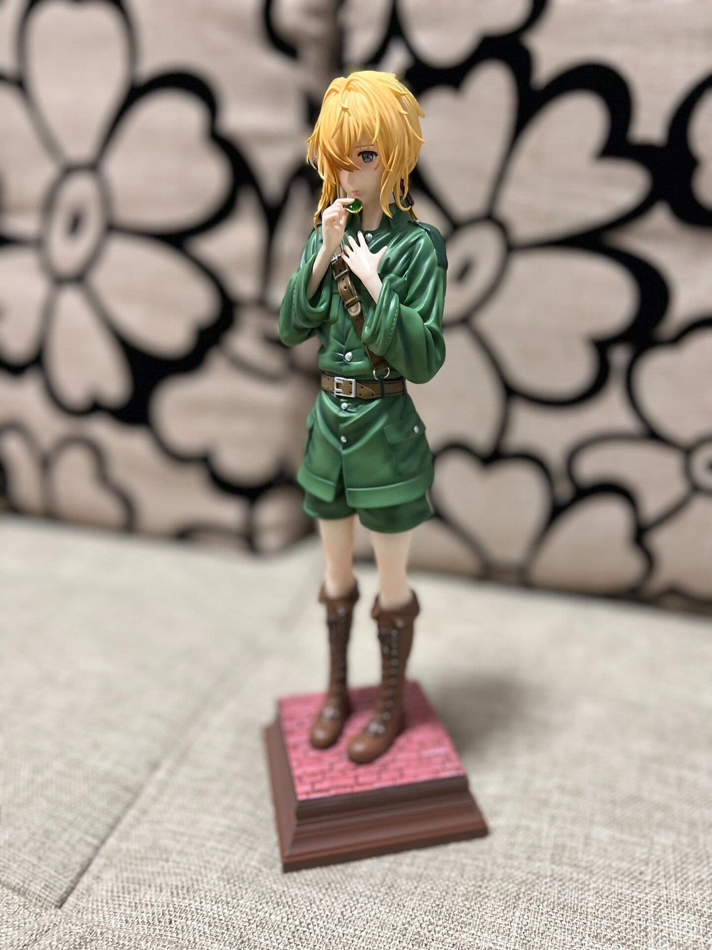 Violet Evergarden — Military Uniform Violet Evergarden 1/6 Scale (Light Team) - 6