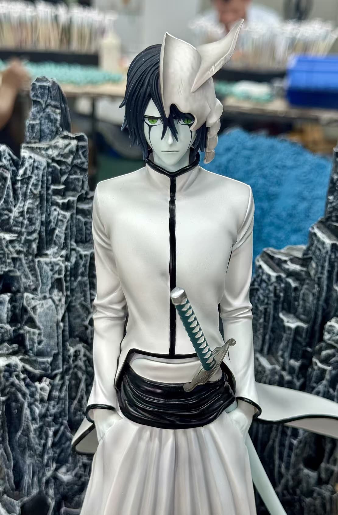 BLEACH / Espada Series — Ulquiorra Cifer 1/6 Scale (OPP Studio) - 7