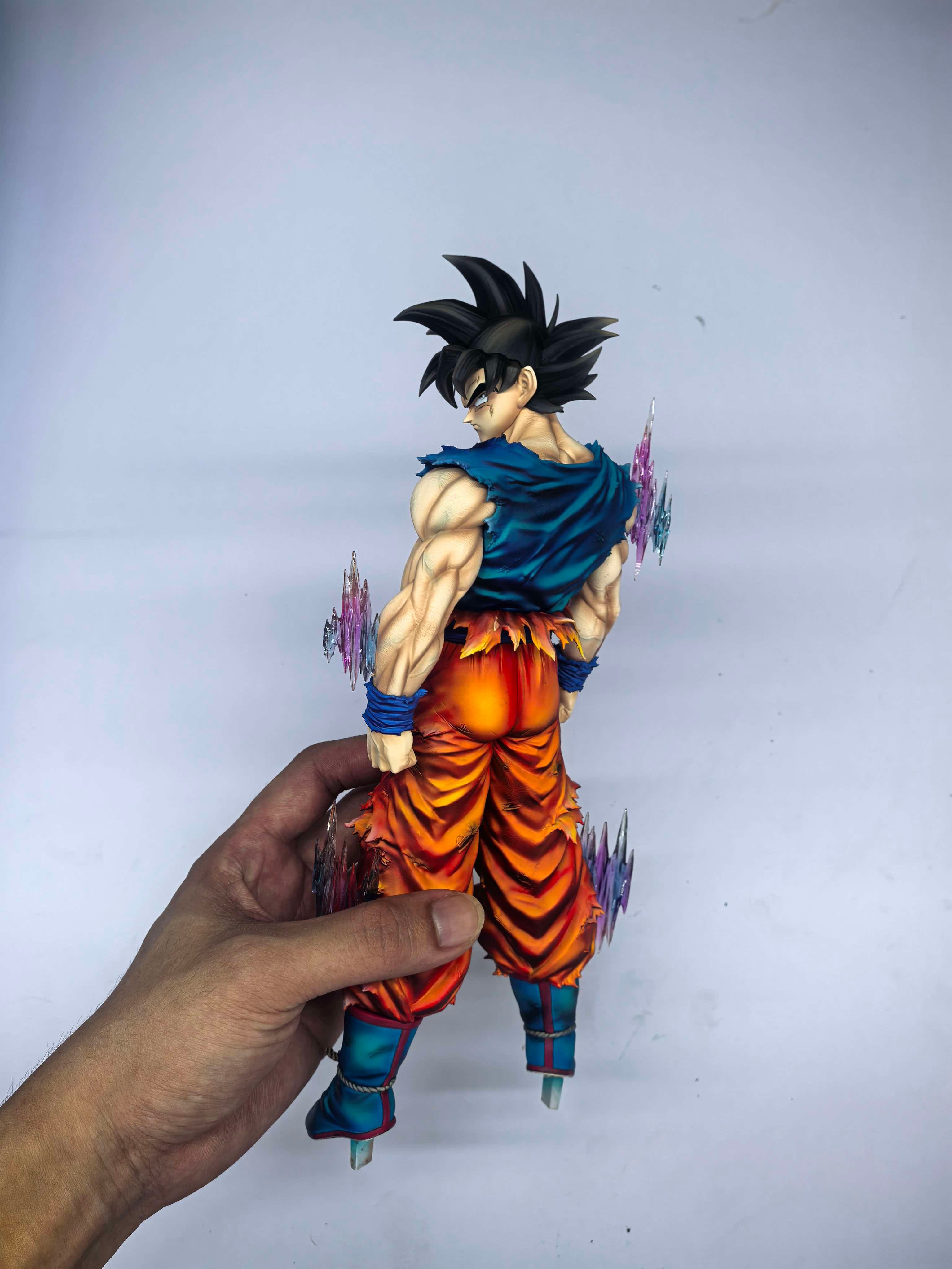 Dragon Ball — Ultra Instinct Son Goku (too Studio) - 8